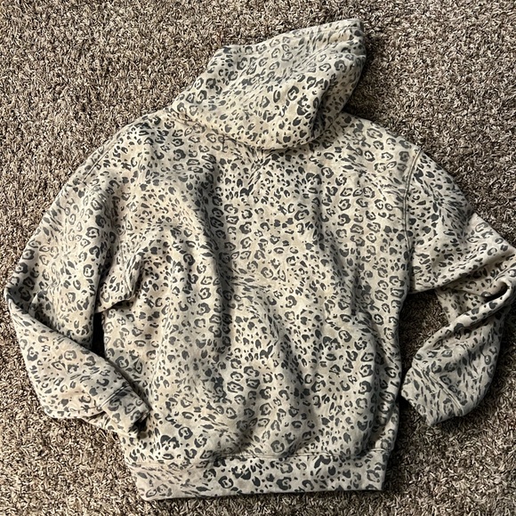 Leopard Print Baggy Hoodie - Picture 3 of 3